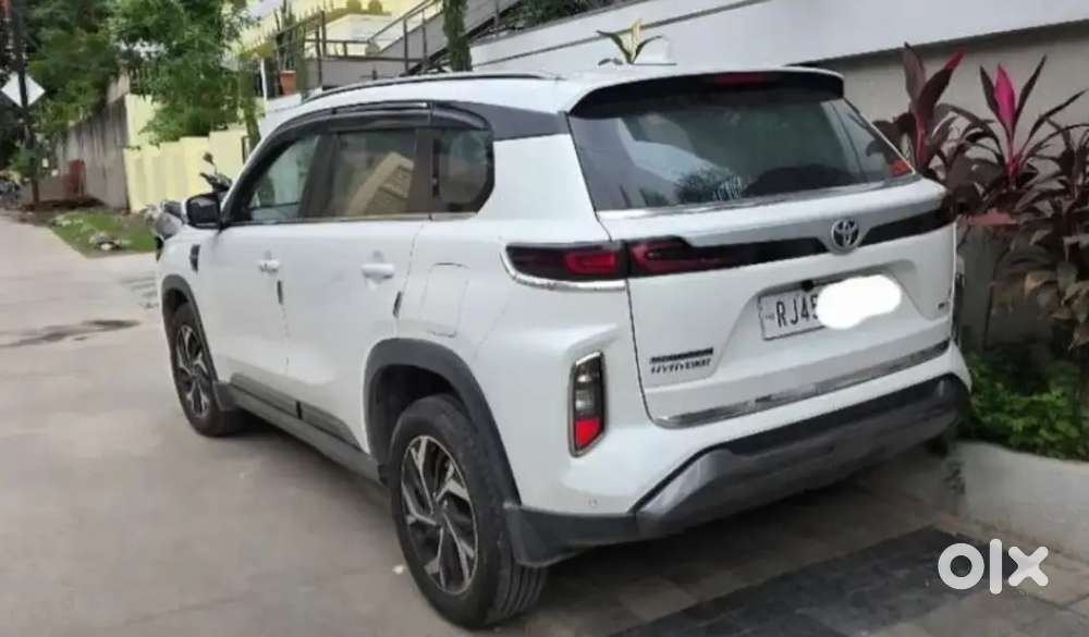 Toyota Urban Cruiser Hyryder 2023