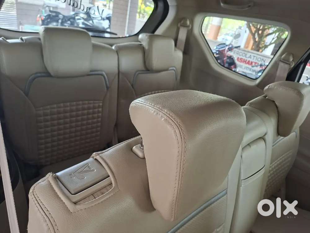 Maruthi Suzuki Ertiga Smart Hybrid Zxi Plus Top End Modal