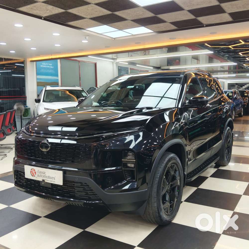 Tata Safari Accomplished Dark Edition At, 2024, Diesel