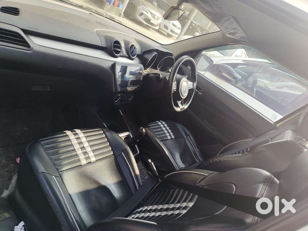 Maruti Suzuki Swift 1.2 Vxi Glory Edition, 2022, Petrol