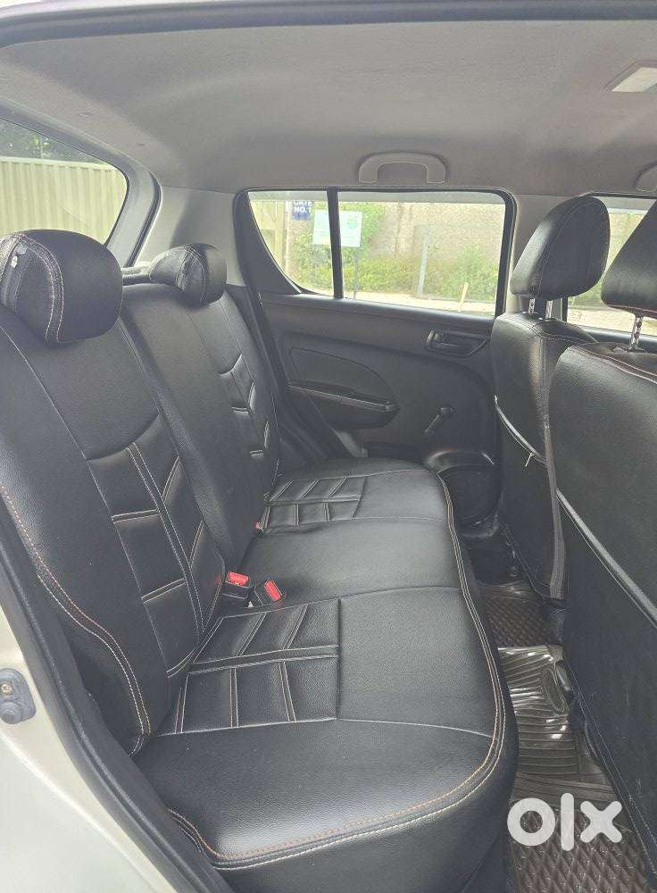 Maruti Suzuki Swift Lxi Optional-o, 2015, Petrol