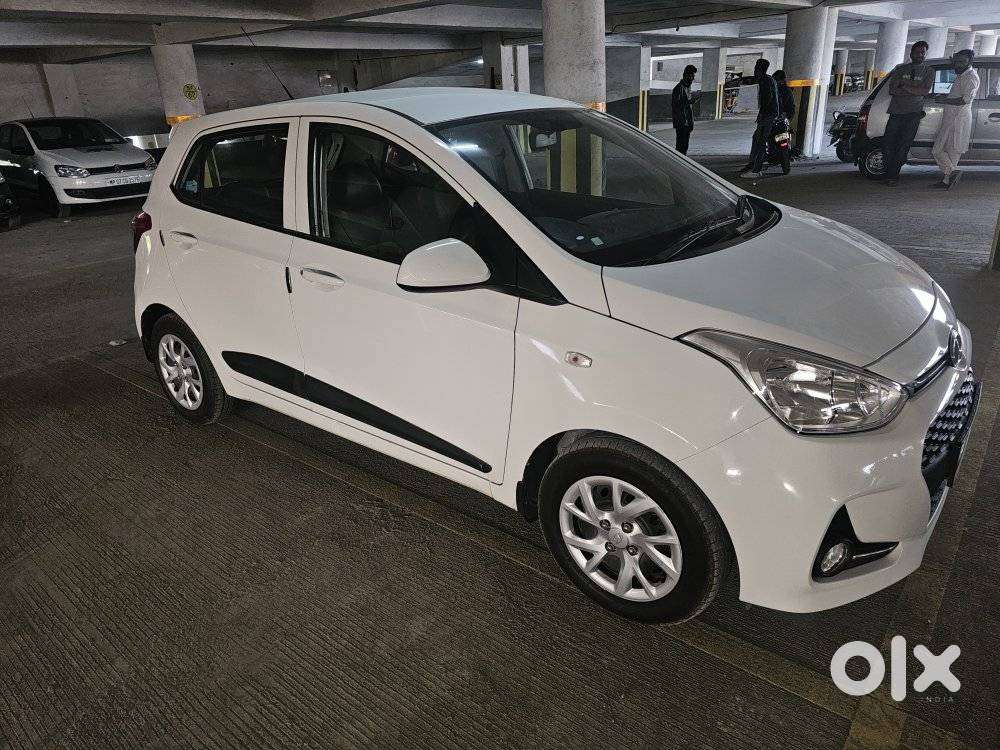 Hyundai Grand I10 Sportz 1.2 Kappa Vtvt, 2017, Petrol