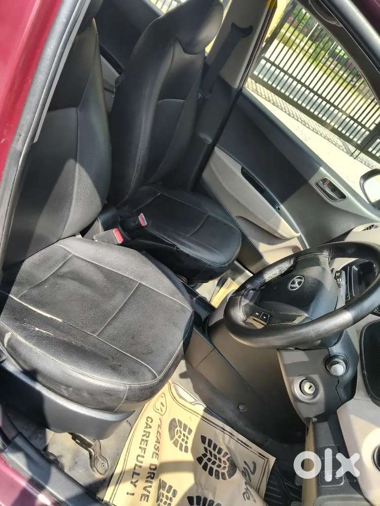 Hyundai Grand I10 2015 Diesel 80000 Km Driven