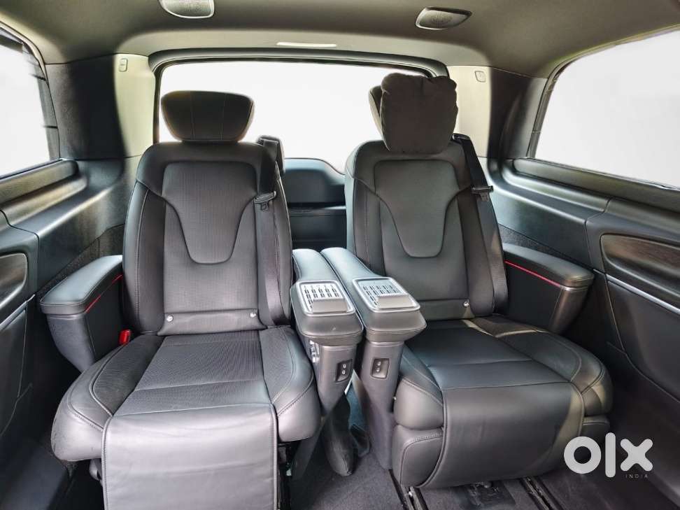 Mercedes-benz V-class V 300 Avantgarde Extra Long, 2025, Petrol