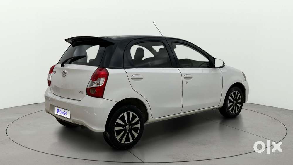 Toyota Etios Liva 1.2 Vx, 2017, Petrol