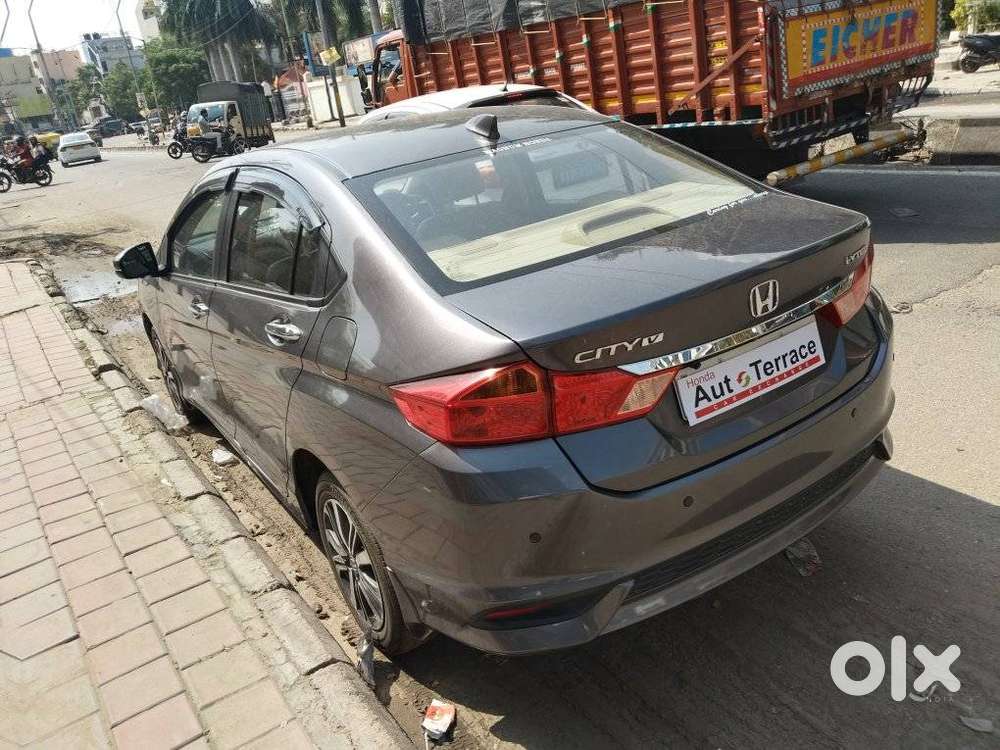 Honda City 1.5 V 4th Gen I-vtec Mt, 2018, Petrol