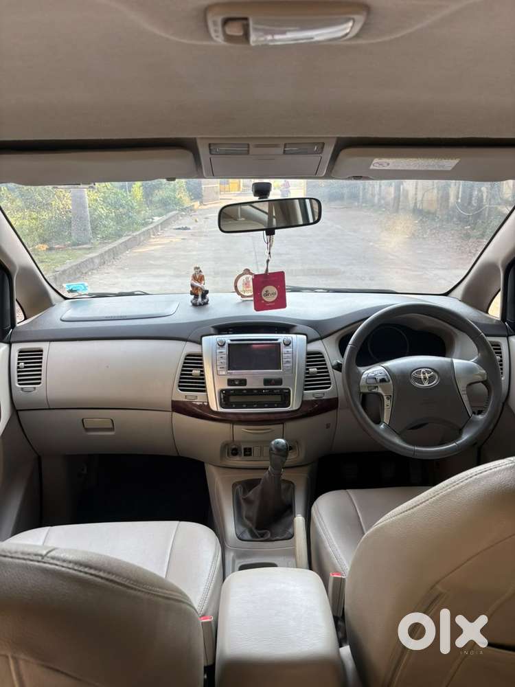 Toyota Innova 2.5 V 7 Str, 2013, Diesel
