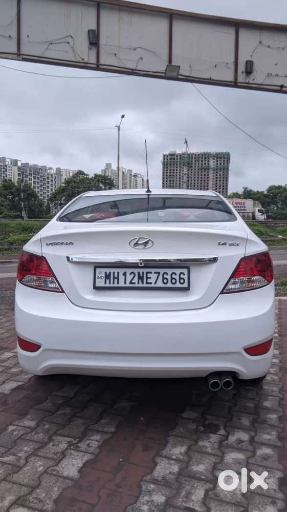 Hyundai Verna [ ] Fluidic 4s 1.6 Vtvt Sx At, 2016, Petrol