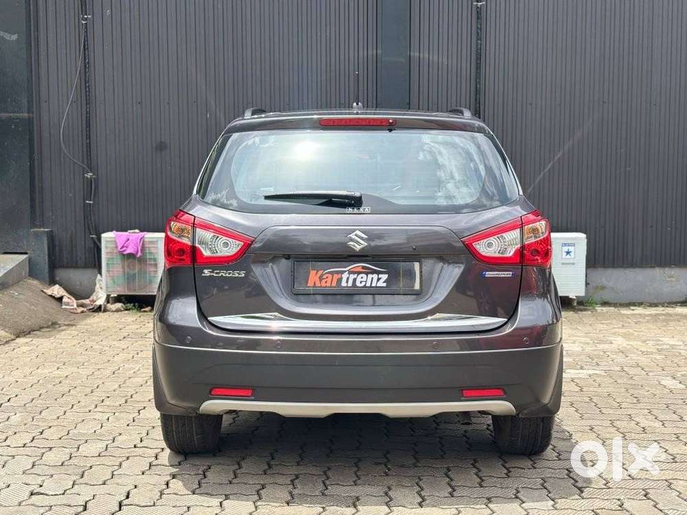 Maruti Suzuki S-cross, 2022, Petrol