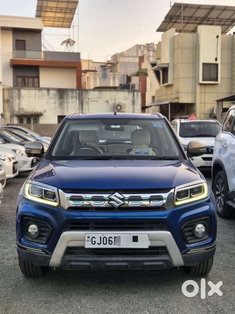 Maruti Suzuki Brezza 1.5 Zxi Smart Hybrid, 2020, Petrol