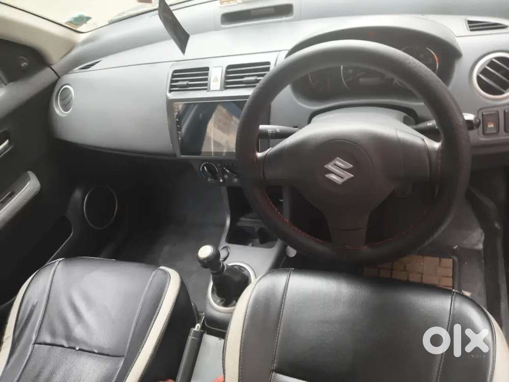 Maruti Suzuki Dzire 2011 Petrol 96500 Km Driven