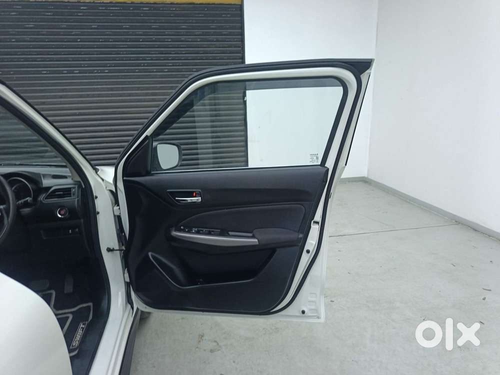Maruti Suzuki Swift Amt Zxi, 2023, Petrol