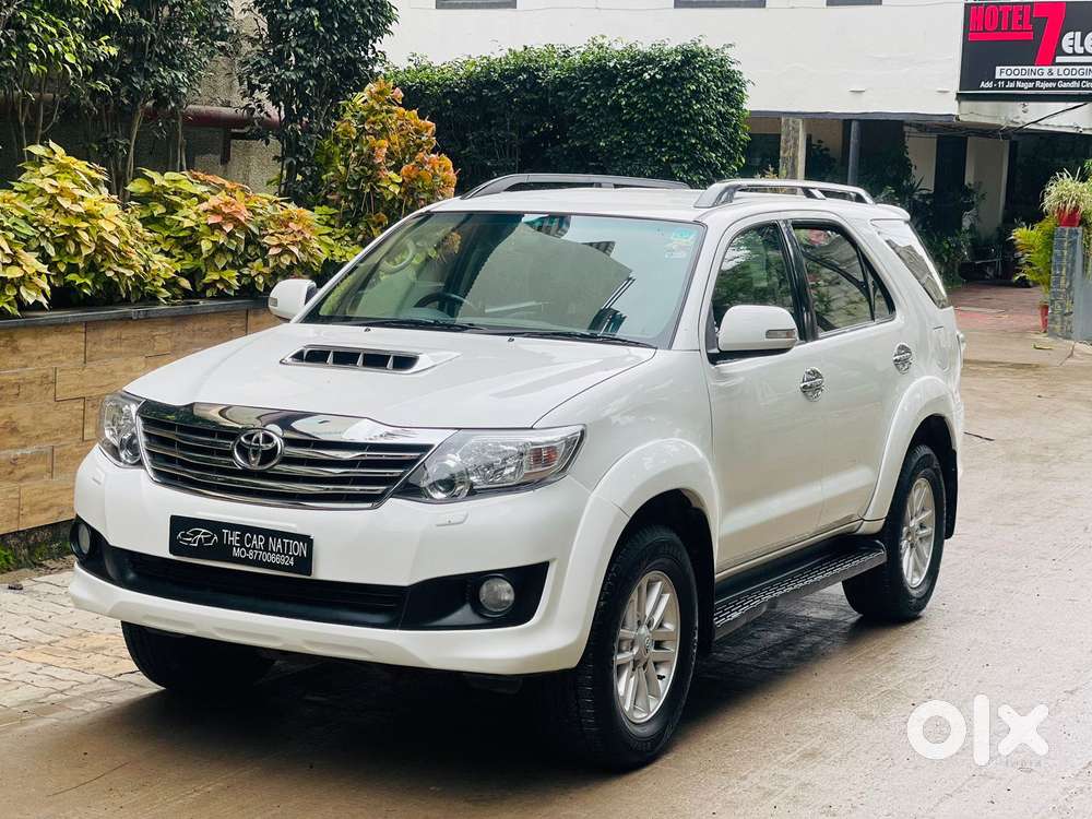 Toyota Fortuner 2011-2016 4x2 At, 2012, Diesel