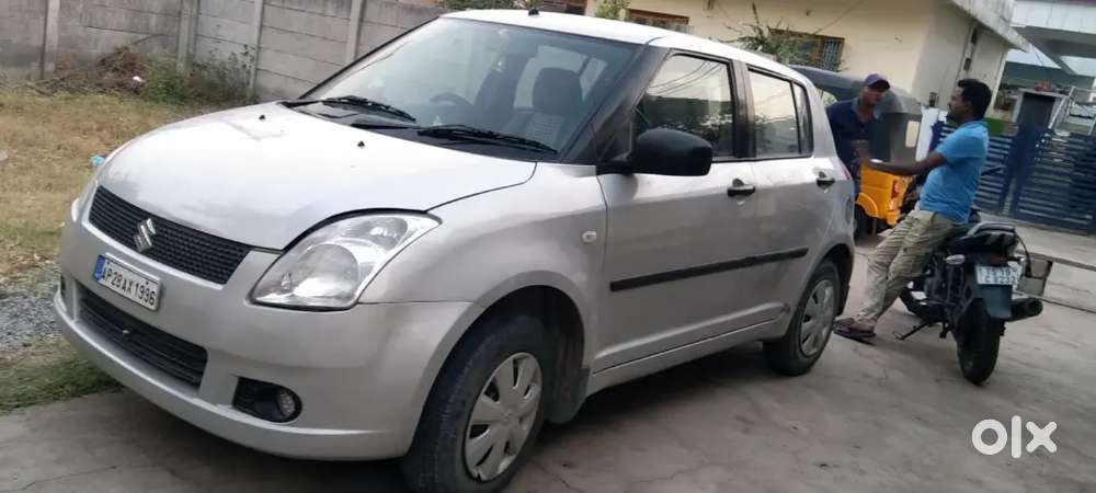 Swift Maruti Suzuki 2007 Petrol Second
