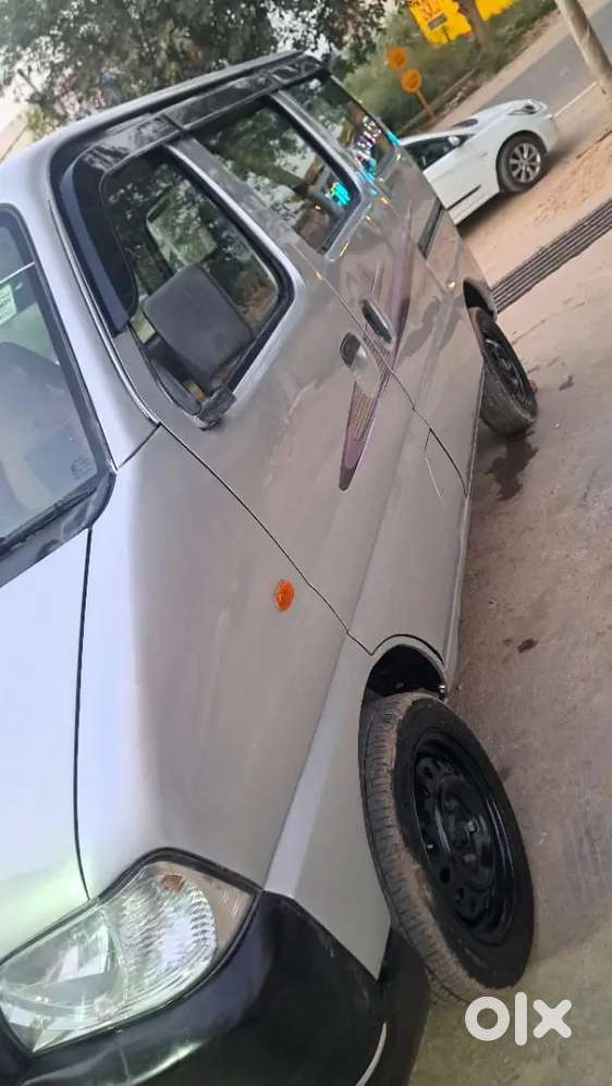 Maruti Suzuki Eeco 2012 Variant
