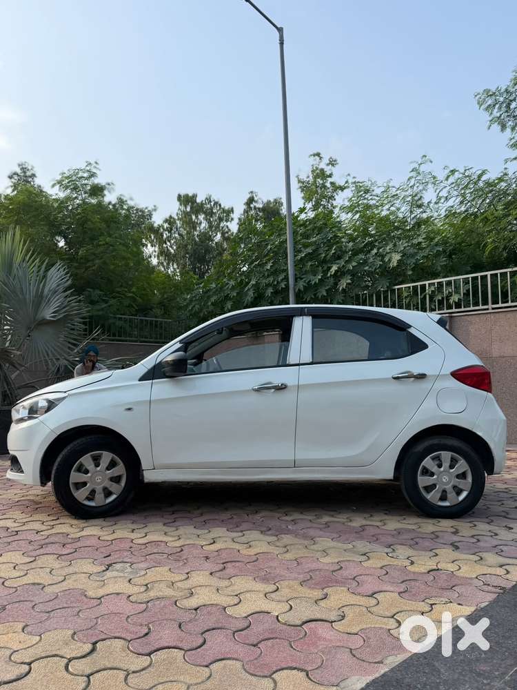 Tata Tiago 1.2 Revotron Xm Option, 2019, Petrol