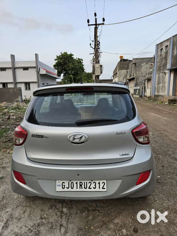Hyundai Grand I10 Asta (o) At Cng