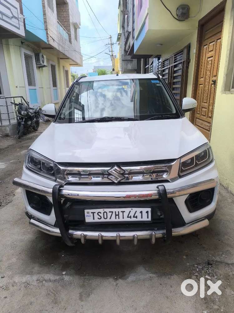 Maruti Suzuki Brezza 2021 Vxi Petrol Genuen Mileg Alloywhee Child Acl