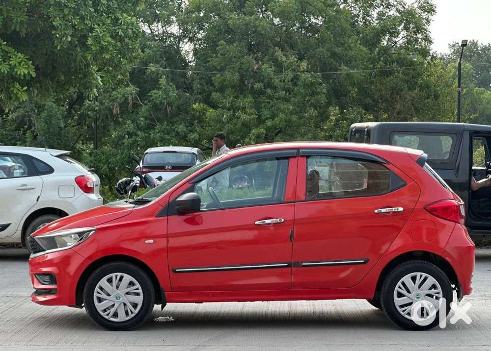 Tata Tiago 1.05 Revotorq Xe Option, 2021, Cng & Hybrids