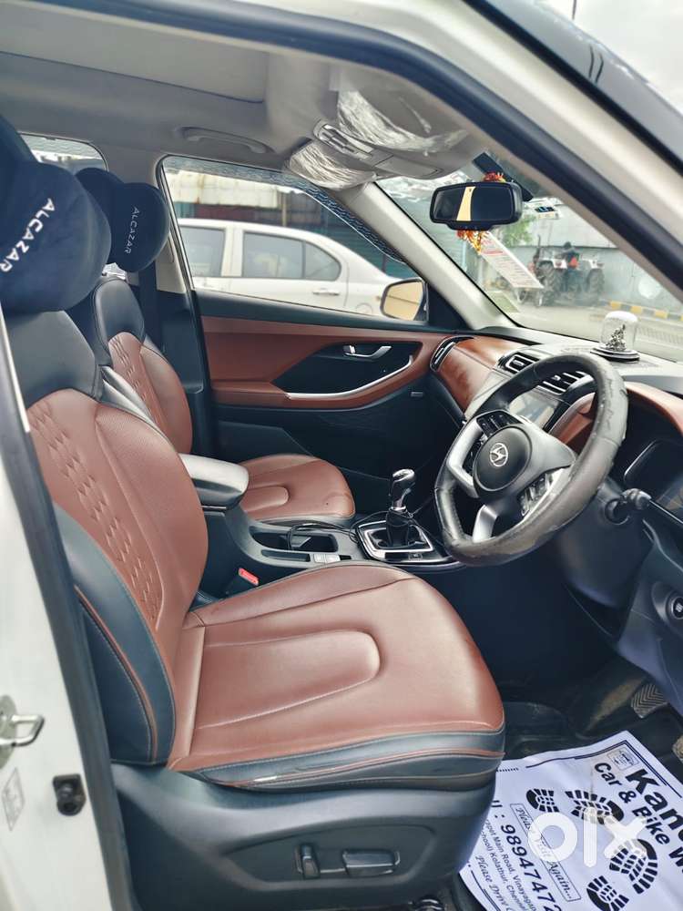 Hyundai Alcazar Platinum Signature Adventure Mt 7 Str, 2024, Petrol