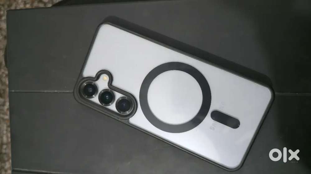 Samsung Galaxy S25 12ram /256 gb, warrenty out