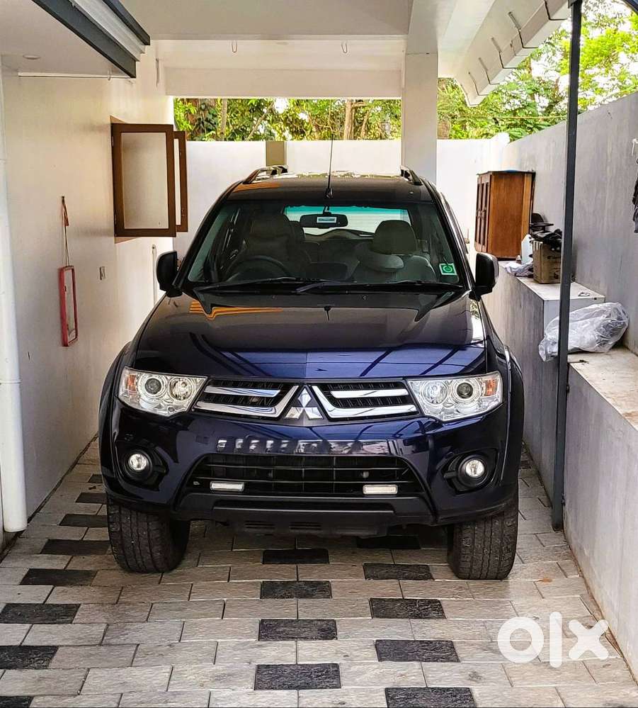 Mitsubishi Pajero Sport 2015 4x4 Manual