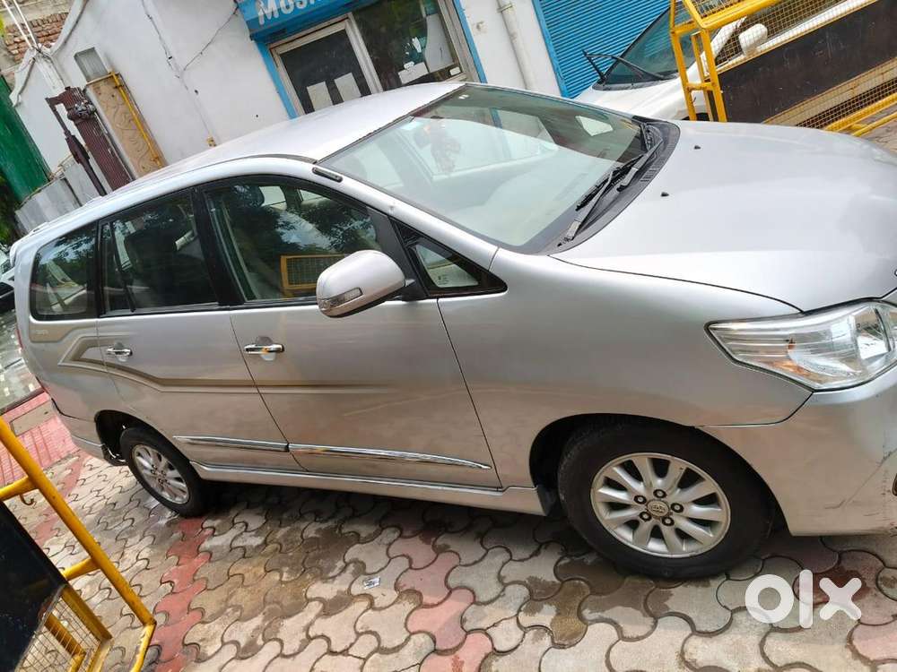 Toyota Innova Diesel 2015 Model