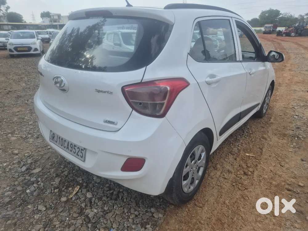 Rj10ca9525 Hyundai Grand I10 2016 
Sportz Diesel