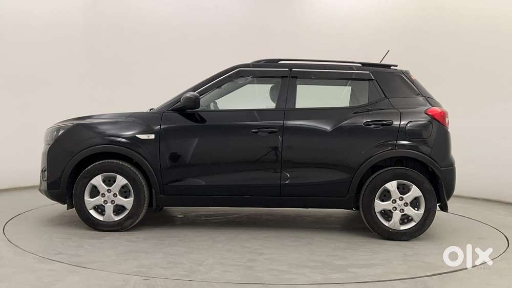 Mahindra Xuv300 W6, 2023, Petrol