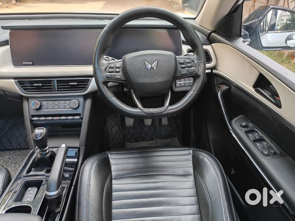 Mahindra Xuv700 2.2 Ax 5 Diesel Mt 7 Str, 2024, Diesel
