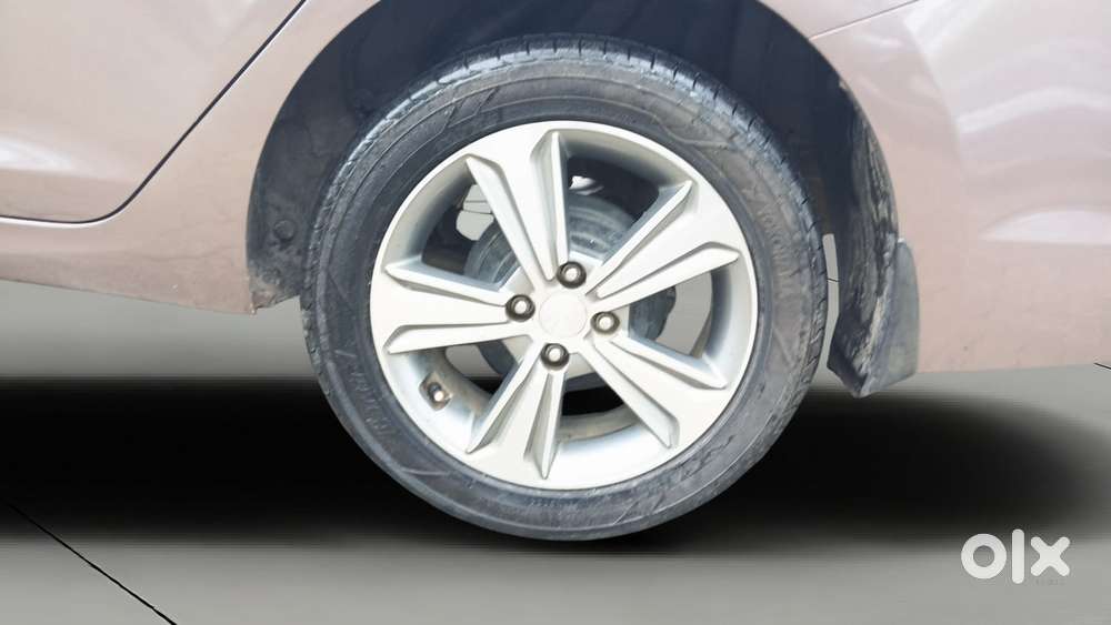 Hyundai Verna Vtvt 1.6 Sx Option, 2018, Petrol