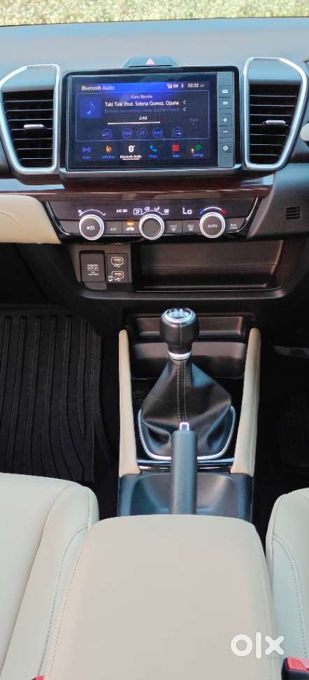 Honda City Zx Petrol Mt, 2022, Petrol