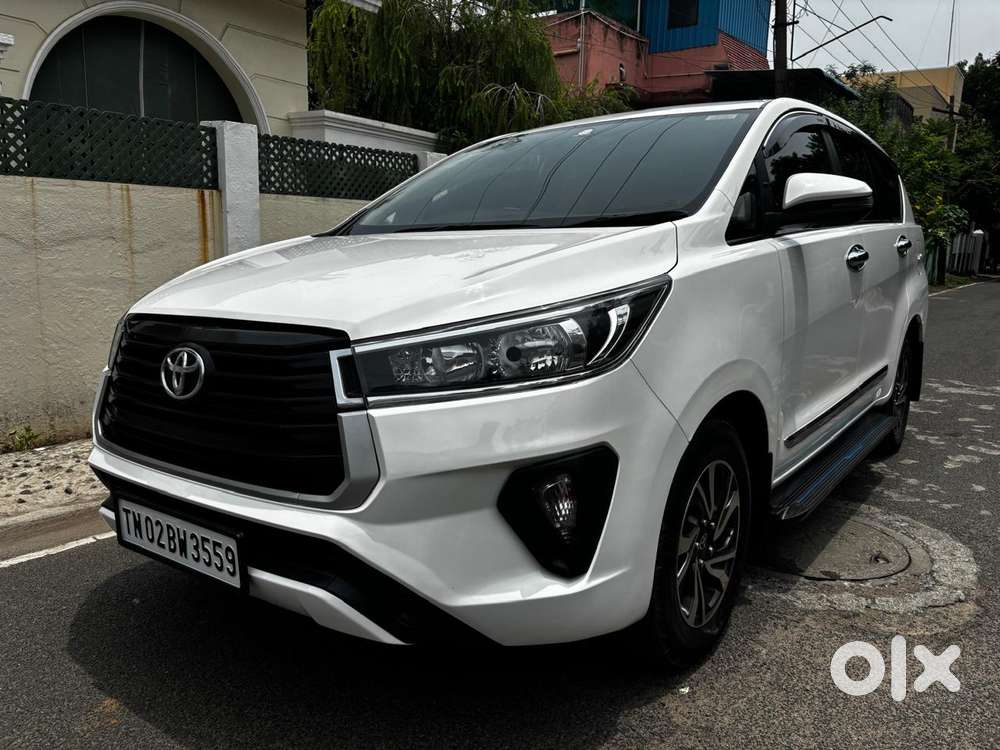 Toyota Innova Crysta 2.4 Gx Limited Edition 8 Str, 2022, Diesel