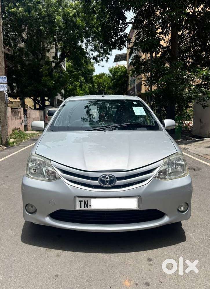Toyota Etios Liva G, 2012, Petrol