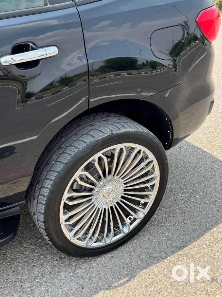 Ford Endeavour 3.2 Titanium 4x4 At, 2018, Diesel