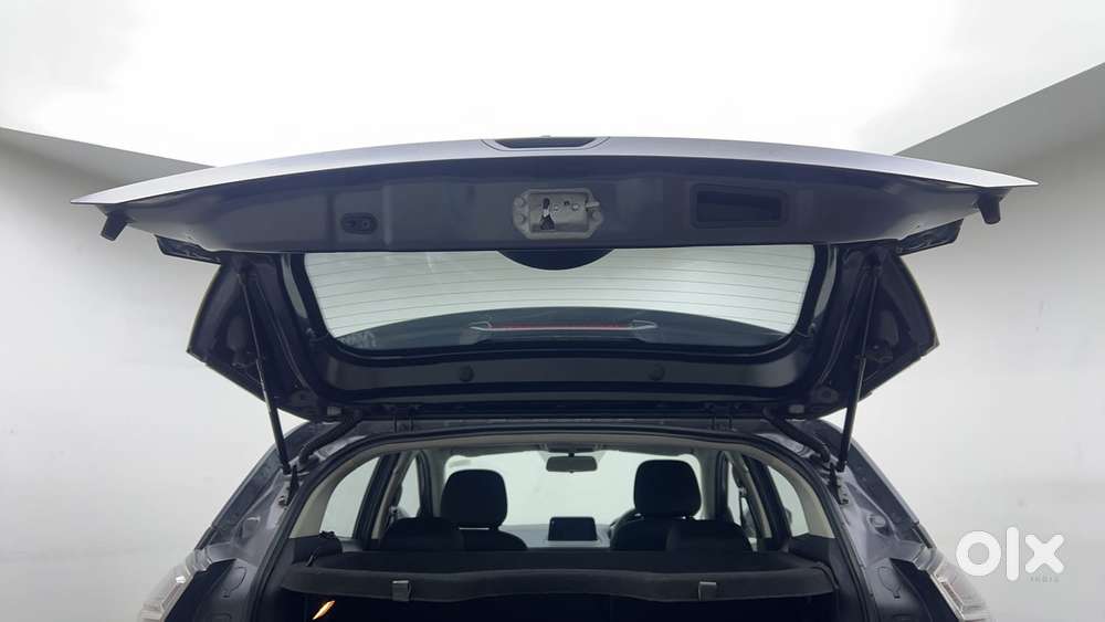 Tata Nexon Amt Xza Plus, 2019, Petrol