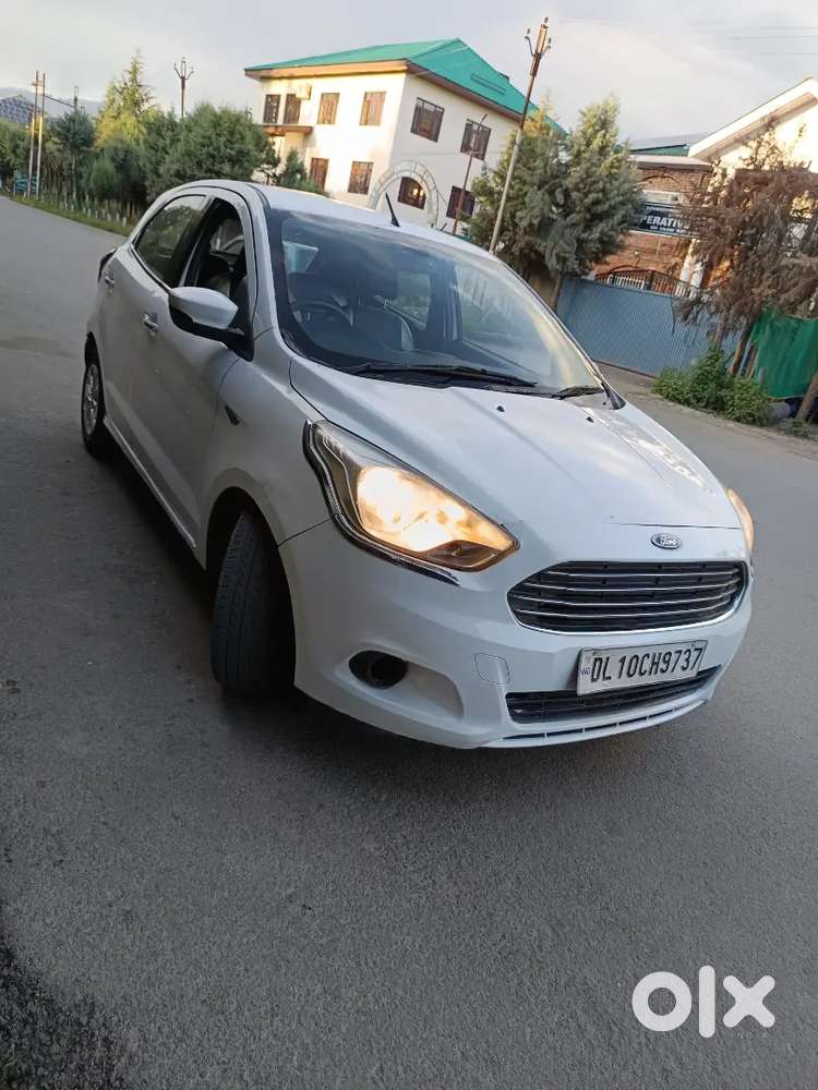Ford Figo Titanium 2017 Diesel 59100 Km Driven