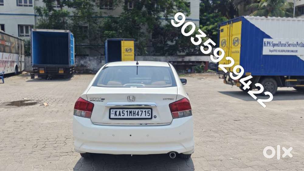 Honda City 2011-2013 V At Exclusive, 2011, Petrol