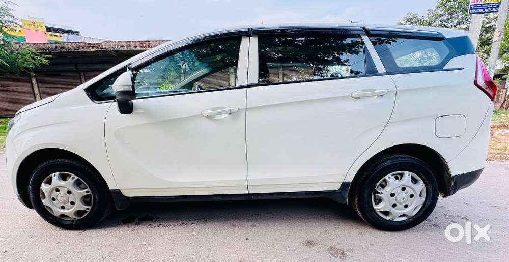 Mahindra Marazzo M2, 2020, Diesel