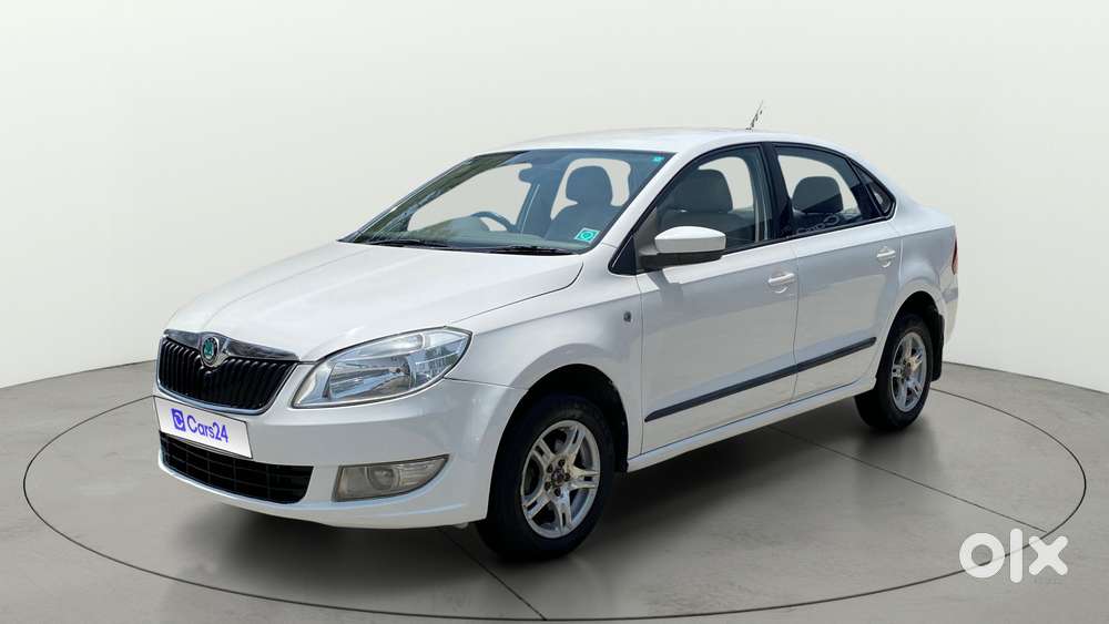 Skoda Rapid 1.0 Tsi Ambition, 2013, Petrol