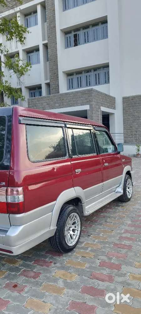 Toyota Qualis 2003 Diesel 187000 Km Driven