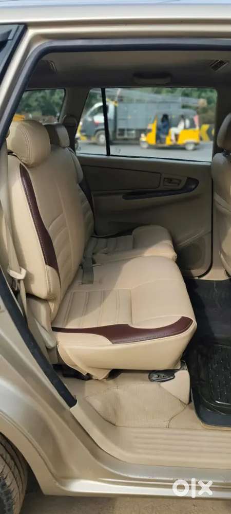 Toyota Innova 2010 Petrol Manual 200000 Km