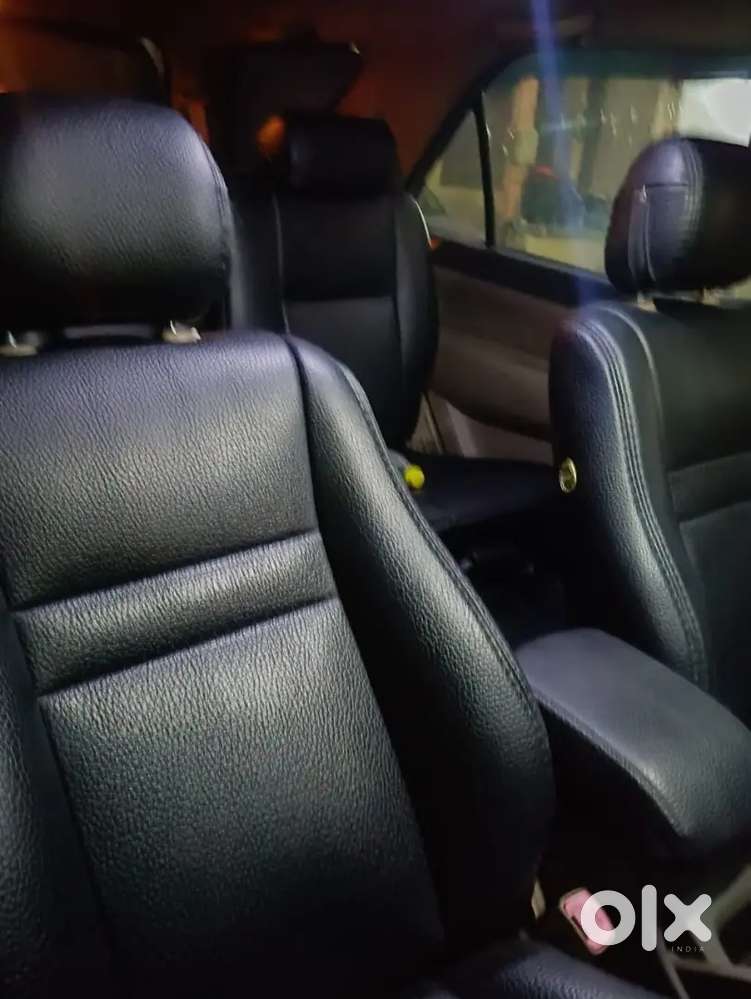 Toyota Fortuner 2012 Diesel 145000 Km Driven