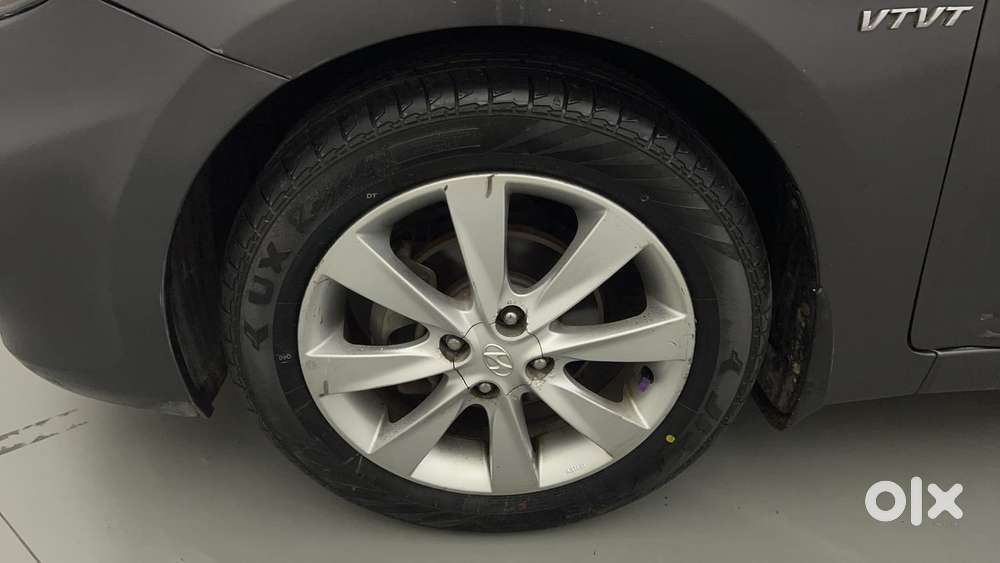 Hyundai Verna 2011-2014 1.6 Sx Vtvt (o) At, 2012, Petrol