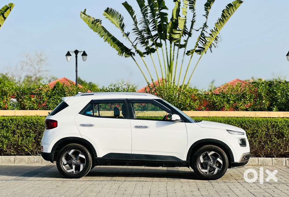 Hyundai Venue 1.5 Crdi Sx (o), 2022, Diesel