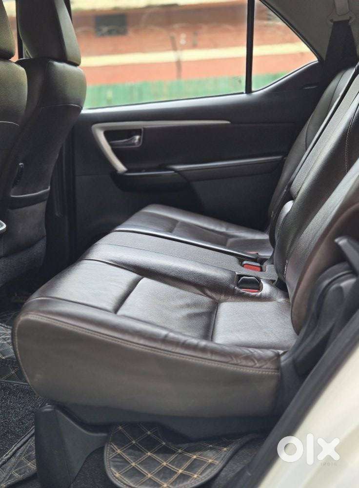 Toyota Fortuner 4x2 At 2.8 Diesel, 2018, Diesel