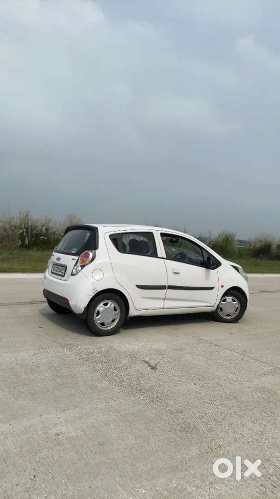 Chevrolet Beat Lt Petrol 2012