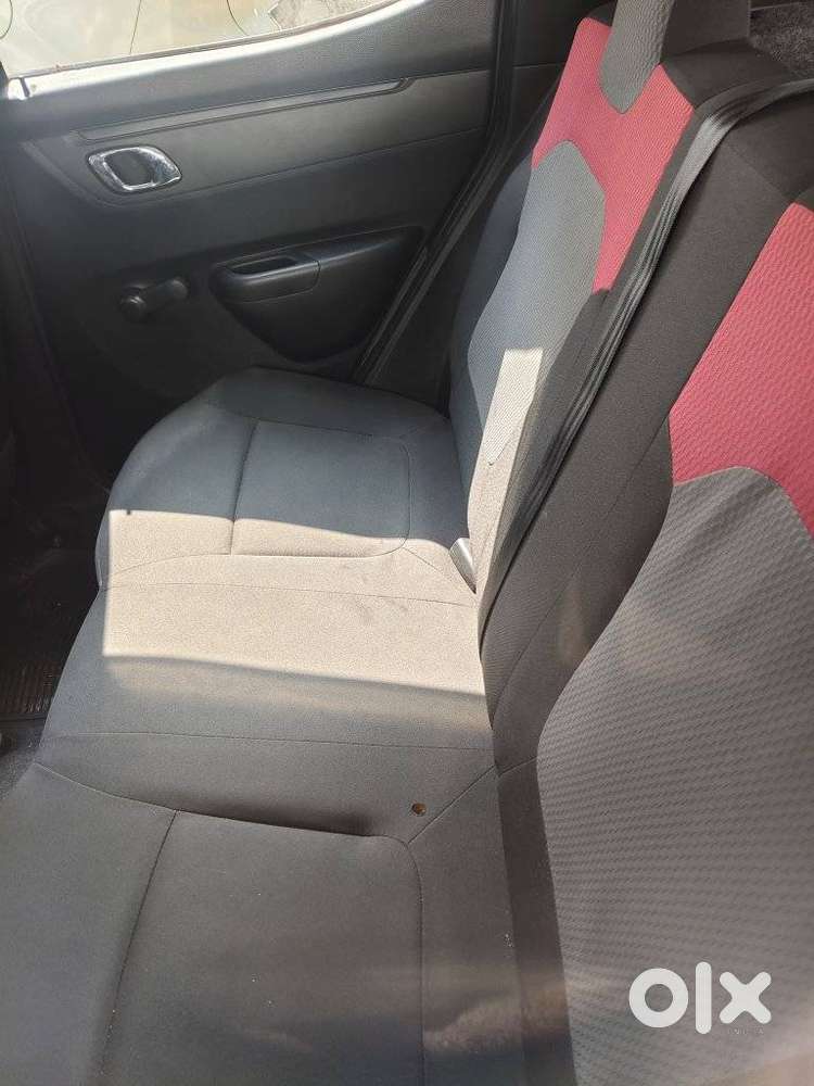 Renault Kwid 1.0 Rxt Amt Opt, 2019, Petrol