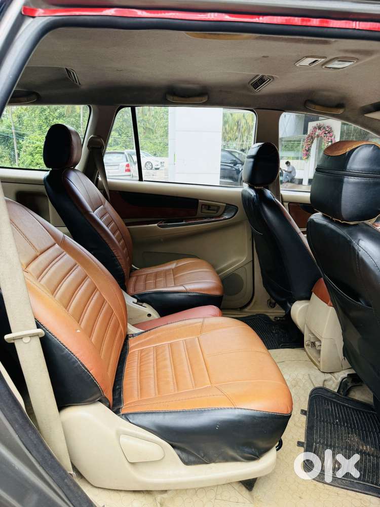 Toyota Innova 2004-2011 2.5 G (diesel) 8 Seater Bs Iv, 2006, Diesel