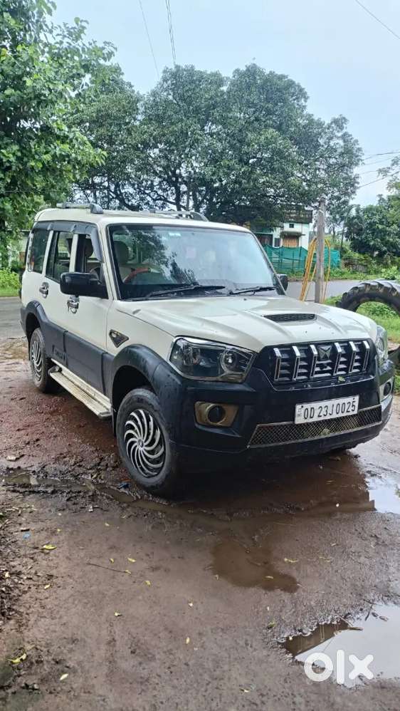 Mahindra Scorpio 2019 Diesel 65000 Km Driven